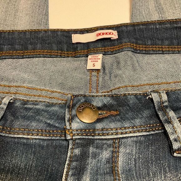 Vintage Bongo Jeans. 5. Distressed straight leg - Picture 6 of 9